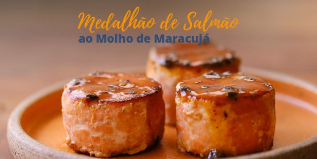 Medalhao-de-Salmao-ao-Molho-de-Maracuja